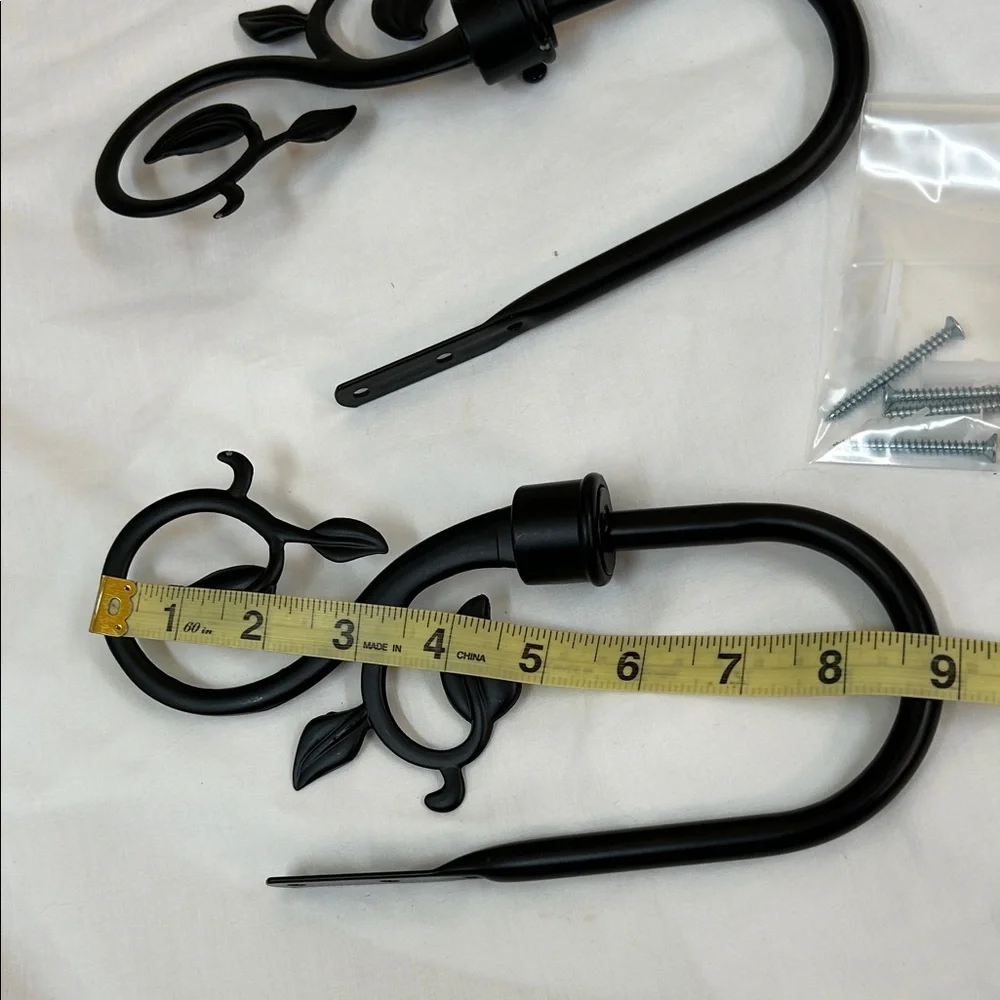 Stylish Black Leaf Wall Drapery Curtain Holdback Tieback Hooks Set of 2